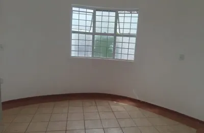 Salas comerciais no jd. magnólia/ 3 salas/ 2 wc´s/ cozinha/ aluguel 1.800,00