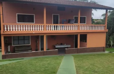 Chácara à venda/ 2.406 m²/ 4 dorm./ área gourmet/ pomar/ só 724 mil