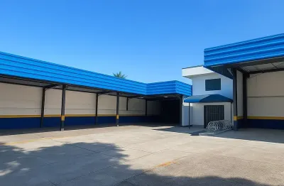 Galpão comercial no trujillo/ 1.046 m²/ 5 salas/ 5 wc´s/ salão principal