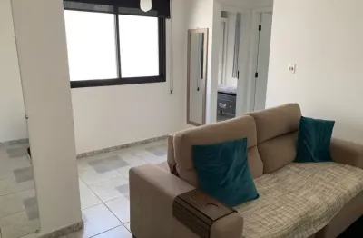 Apto com 55 m²/ 2 dorm./ cozinha planejada/ à 5 min. do centro/ aluguel 1.700,00