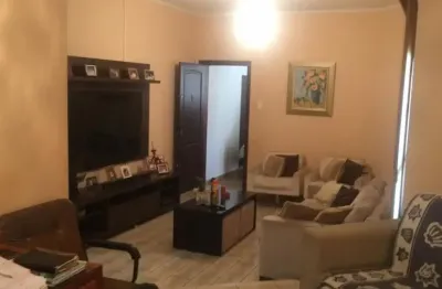 Casa térrea 2 dorm./ 357 m² terreno/ 12 vagas/ ac. av general carneiro