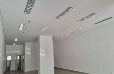 Sala comercial/ 150 m²/ 2 wc´s/ 5 vagas/ à 10 min. do centro