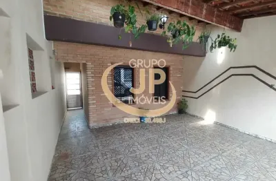 Sobrado 4 Dorm./ Suítes/ Espaço Gourmet e Terraço/ Vila Barão/ Aluguel 3.520,00