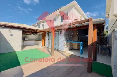 Casa em condomínio fechado com 3 quartos à venda no colina de laranjeiras, serra  por r$ 1.450.000