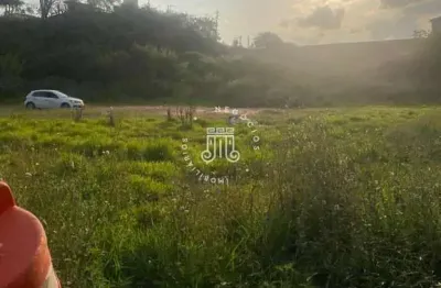 Terreno à venda na Rua Um, Água Doce, Jundiaí