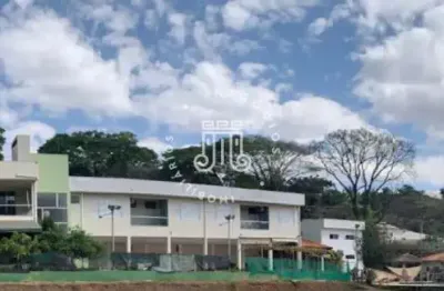 Chácara de rua completa com pomar e lago no jardim itália em jundiaí/sp