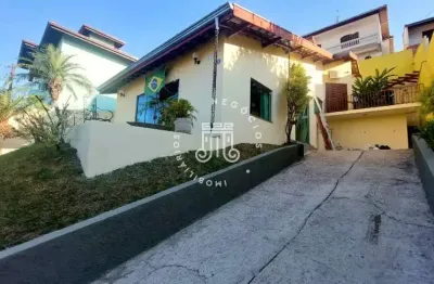 Casa à venda com 03 domitórios no bairro jardim paulista i em jundiaí / sp.