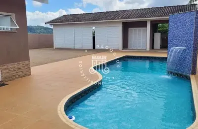 Casa térrea à venda com 04 dormitórios (02 suítes) localizada no condomínio residencial dos lagos, bairro do pinheirinho em itupeva/sp.