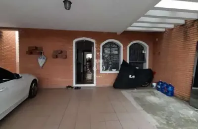 Casa com 3 quartos à venda na Rua Professora Geralda Berthola Facca, 685, Vila Hortolândia, Jundiaí