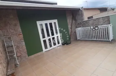 Casa com 3 quartos à venda na Rua Mesiedes Bego, 242, Parque Almerinda Pereira Chaves, Jundiaí