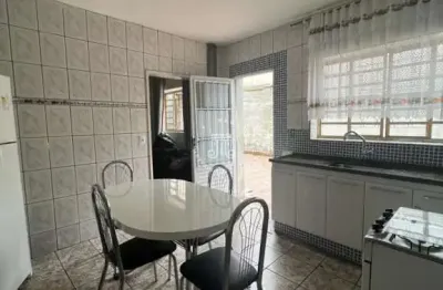 Casa com 2 quartos à venda na Rua David Pisapio, 45, Jardim do Lago, Jundiaí