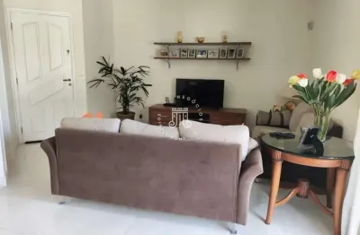 Casa sobrado à venda com 03 quartos no condomínio villagio de taormina - jd. torres de são jose -jundiaí/sp