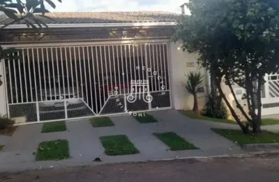 Casa terrea  à venda com 03 quartos - medeiros - jd sarapiranga -jundiaí/sp