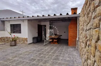 Casa na colônia com 4 quartos sendo uma suíte em jundiaí - sp