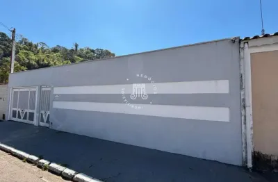 Casa terrea à venda com 03 quartos com suítes - jardim pacaembu - jundiai/sp