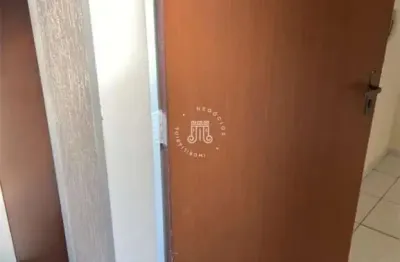 Apartamento à venda de 2 quartos ao lado da nove de julho no condomínio residencial joana - jundiai / sp