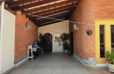 Casa térrea à venda, com edícula e espaço gourmet, no bairro jd maria luiza - jundiaí / sp