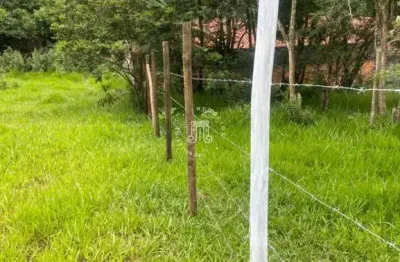 Terreno com 3.655,94m² de area com pequeno declive e 21,40 m² de frente  - bairro caxambu / jundiai - sp.