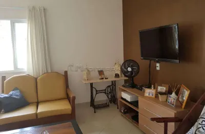 Casa com edícula à venda, localizada no jardim santa adelaide, na cidade de jundiaí / sp