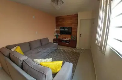 Apartamento localizado no condomínio edifício cavalcanti, situado no centro da cidade de jundiaí / sp