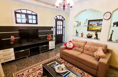 Sobrado localizado no bairro jardim caçula na cidade de jundiaí/sp