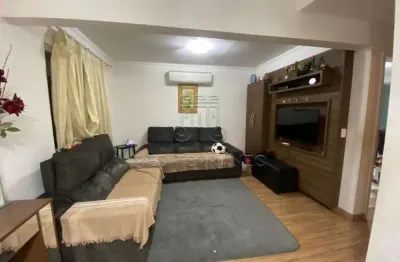 Casa localizada no condomínio residencial das palmeiras, na cidade de jundiaí/sp.