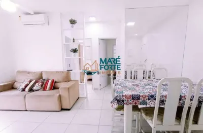 Apartamento mobiliado a 200 metros da praia das toninhas!