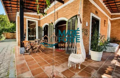Excelente casa com 4 suítes localizada no bairro do tenório