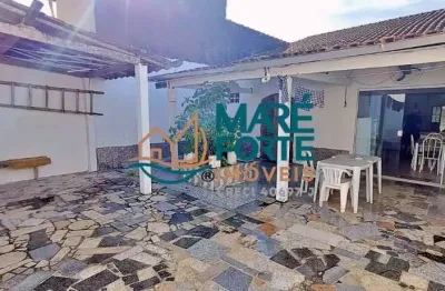 Casa proximo a praia do pereque açu com 03 dormitorios