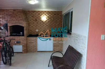 Apartamento com 2 dormitórios próximo a praia saco da ribeira