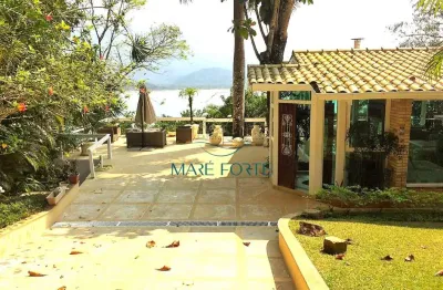 Maravilhosa casa com esplêndida vista para o mar!!!