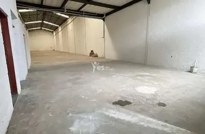 Barracão / Galpão / Depósito à venda na Rua Lauro Muller, 116, Vila Palmares, Santo André