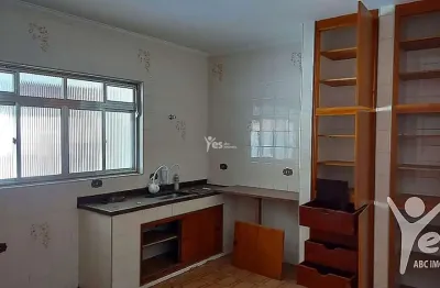 Sobrado de 400m² com 02 dormitórios e 03 vagas de garagem - jardim, santo andré.