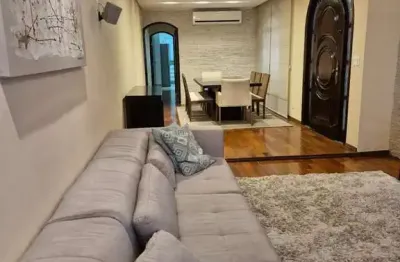 Sobrado de 150m³ com 3 quartos, suite na vila alto de santo andré