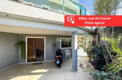 Casa de 162m² com 3 dormitórios e área externa, 2 vagas de garagem. vila progresso, santo andré e próximo da ubs.