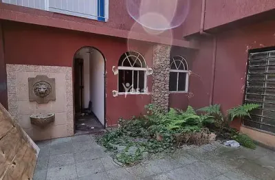 Sobrado comercial com 04 dormitórios e 01 vaga de garagem - bairro jardim, santo andré.