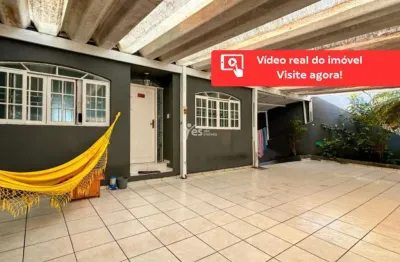 Sobrado com 03 dormitórios e 05 vagas de garagem -jardim las vegas santo andré