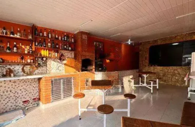 Sobrado com 03 dormitórios, 05 dormitórios e um espaço gourmet incrível. localizado na vila progresso em santo andré.