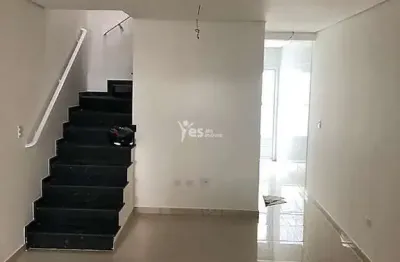 Sobrado com área extrena 03 dormitórios sendo 01 suíte e 02 vagas de garagem - vila helena, santo andré.