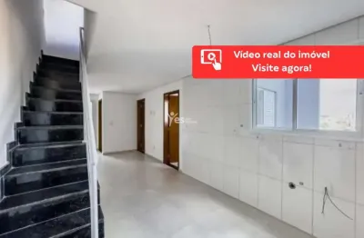 Apartamento em prédio baixo condomínio com elevador, 02 dormitórios e 01 vaga. localizado no parque oratório.