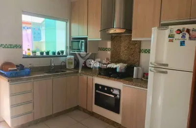 Sobrado á venda com dois dormitórios sendo os dois suíte e planejados na cozinha, parque oratório - santo andré