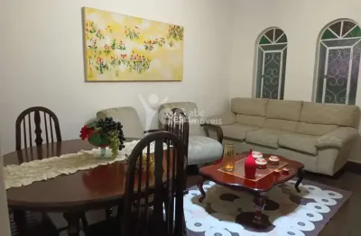 Sobrado com 02 dormitórios à venda, cozinha com planejados, bairro casa branca, santo andré/sp.