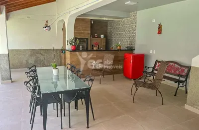 Casa com 3 quartos para alugar na Rua Antônio Bastos, 734, Vila Bastos, Santo André