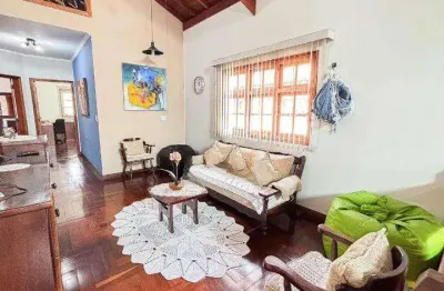 Sobrado a venda com 339 m² -  3 suítes, 5 banheiros e 5 vagas de garagem no campestre - santo andré/sp