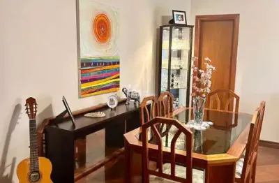 Amplo e ensoralado apartamento de 149m² no bairro jardim – 3 dorms, suíte com hidro e 2 vagas