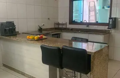 Casa com 3 quartos à venda na Rua Emílio Ribas, 99, Vila Apiaí, Santo André