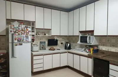 Sobrado à venda no centro de são bernardo do campo - 220m² - com churrasqueira e quintal