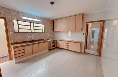 Imóvel assobradado à venda em santo andré, jardim do estádio - 150m²