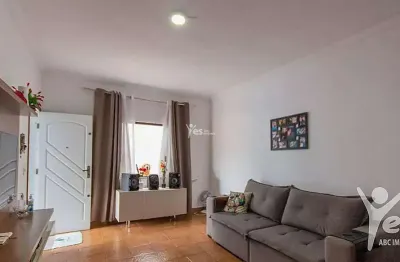 Casa de 175m² com 03 dormitórios e 02 vagas de garagem - vila apiai, santo andré.