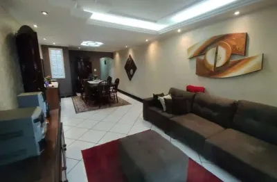 Sobrado com 3 dormitorios sendo uma suite , 2 banheiros e area de lazer , parque capuava - santo andré